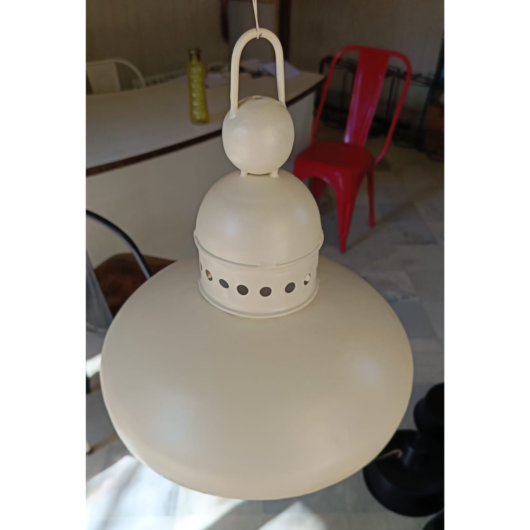 Ceiling hanging light